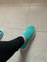 Zapatillas de deporte de tejido de punto para mujer, zapatos planos femeninos, de talla grande, para caminar de primavera verano