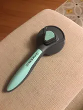 High Quality Pet Comb Self Cleaning Brush Professional Grooming Brush for Dogs and Cats