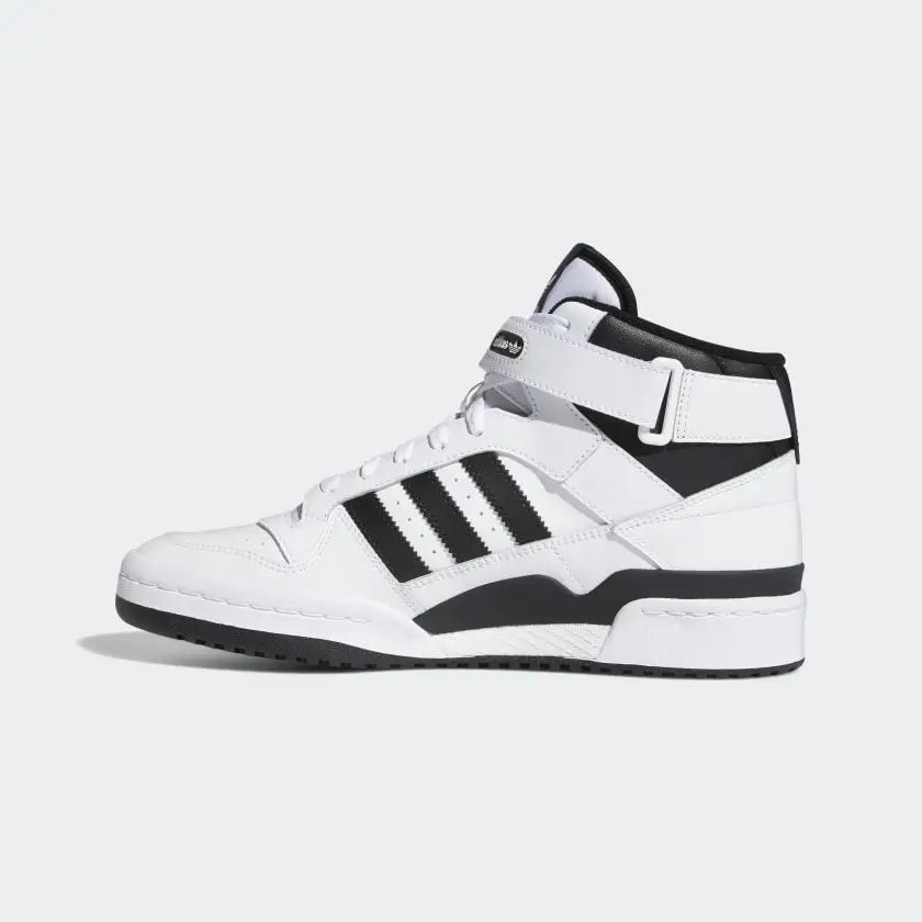 mid top adidas shoes