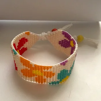 

Pafuli Handmade Authentic Beads Bracelets Daisy v2
