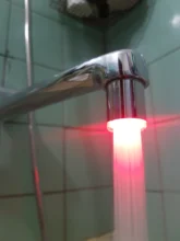 Zhangji Baño Led grifo aireador movido por agua ducha LED grifo Luz de ahorro de agua de la cocina de aireador 1/3/7 5 color elección