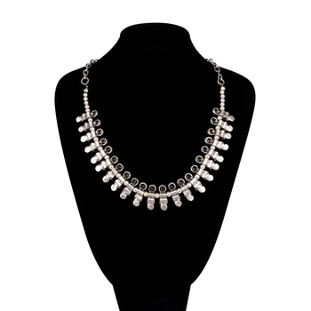 

Necklace jewelery Pompeii (jewelery alloy, silver) 55833