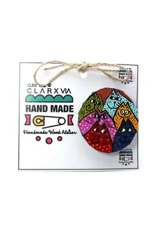 

Colour Cats Handmade Hanpainted Wood Brooch