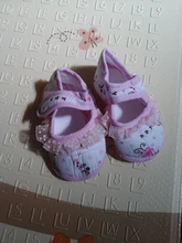 Zapatos suaves para niñas recién nacidas, zapatos con suela de encaje con estampado Floral, zapatos calzado de cuna de algodón con gancho para tela y bucle