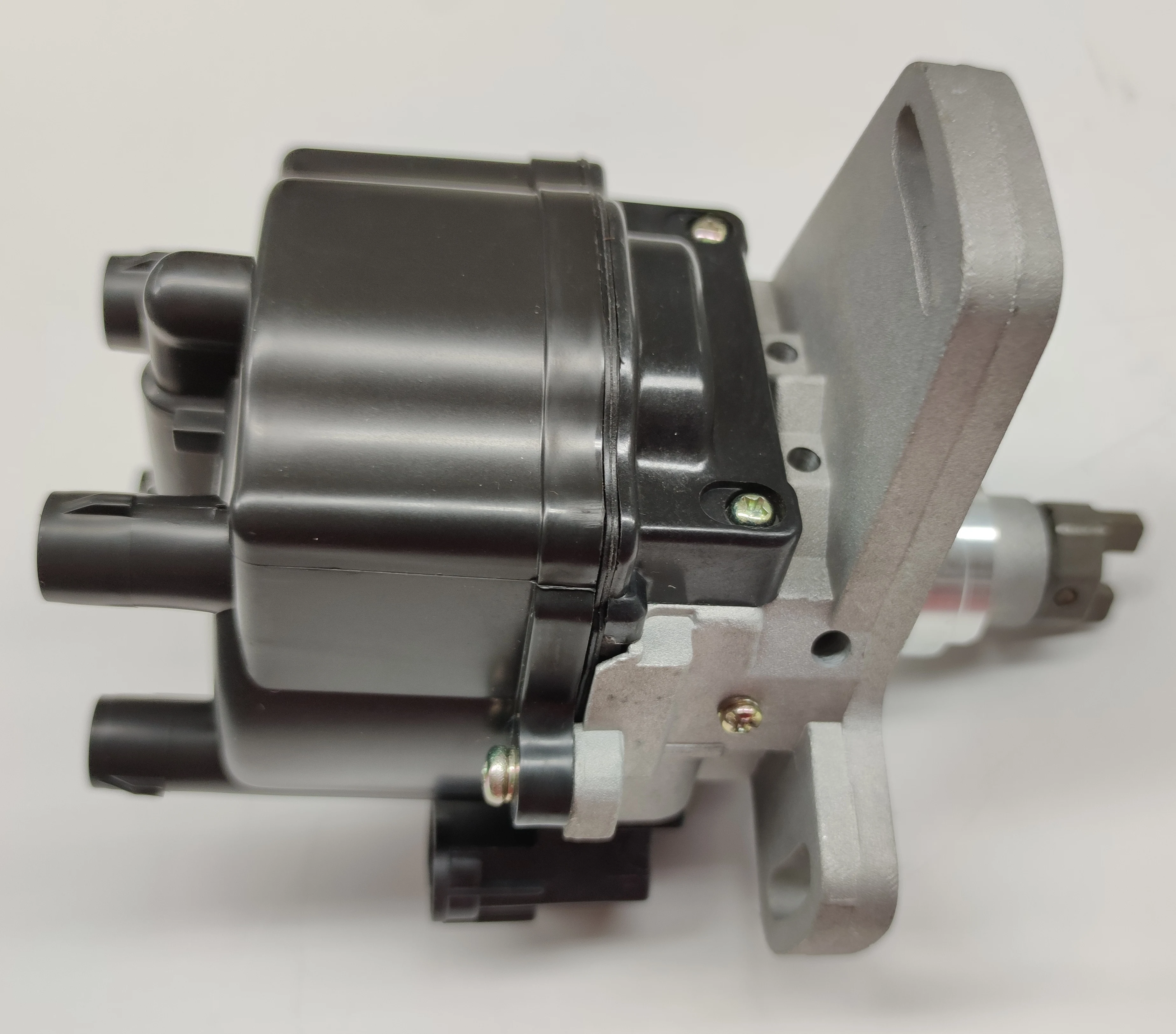 New ignition distributor for Toyota, engines 3sfe/5sfe 1905074040