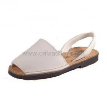 

Menorcan, Ibiza, Brogues, Avarcas White Duendy