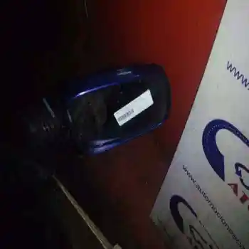 

RIGHT REARVIEW MG ROVER 200 SERIES (RF)