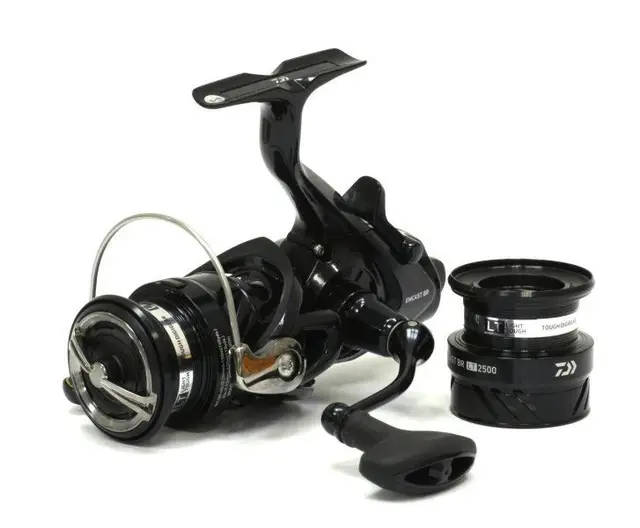 REEL DAIWA EMCAST