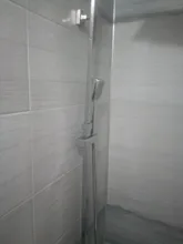 Uythner-Grifo de ducha efecto lluvia para pared, mezclador de agua para bañera, negro mate