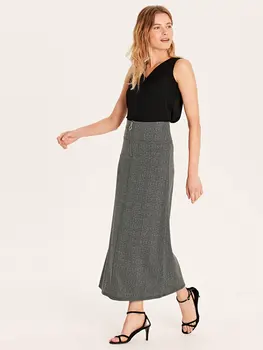 

Pattern Long Skirt