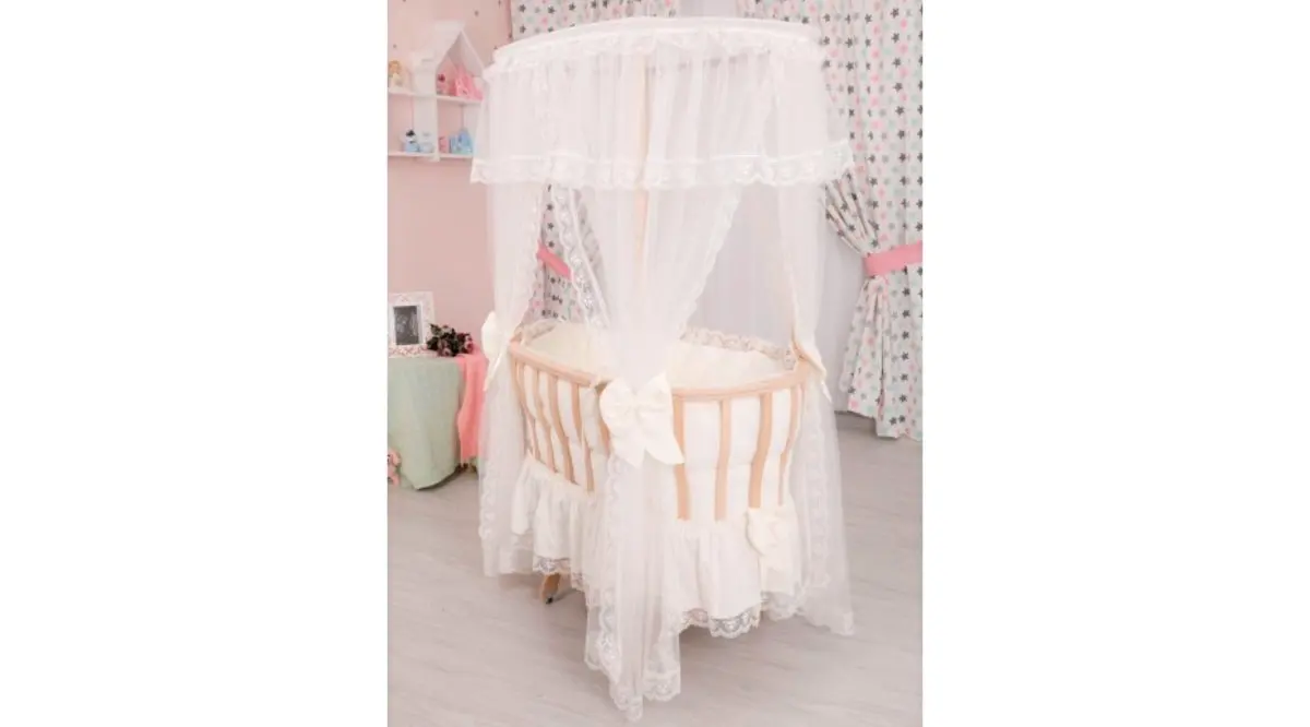 

Cream French Lace Sleeping Set Natural Wood Baby Crib