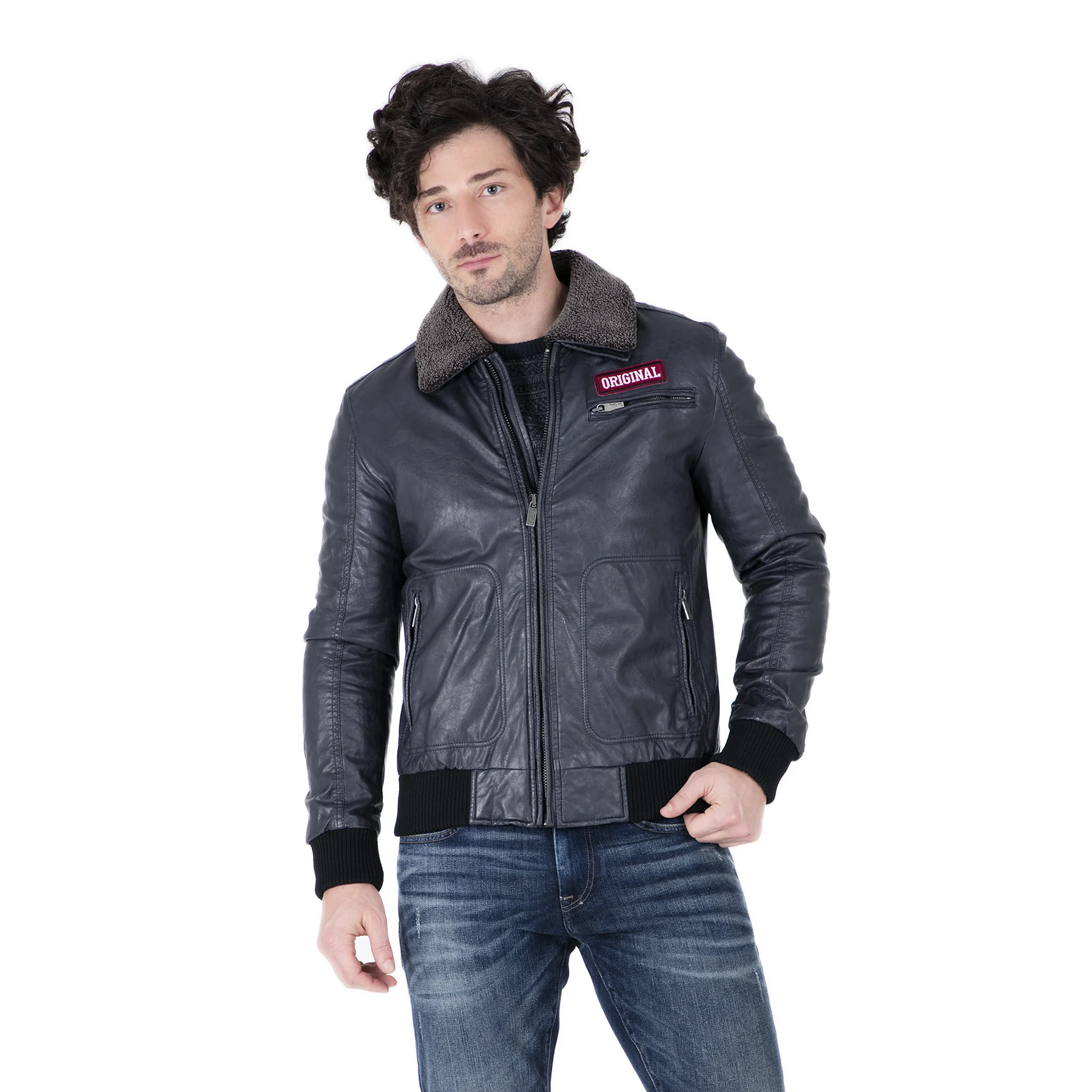 

Pierre Cardin ARTIFICIAL MALE LEATHER JACKET LSE0003