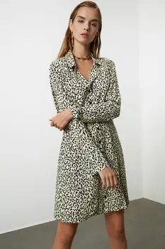 

Trendyol Shirt Dress TWOAW21EL0112