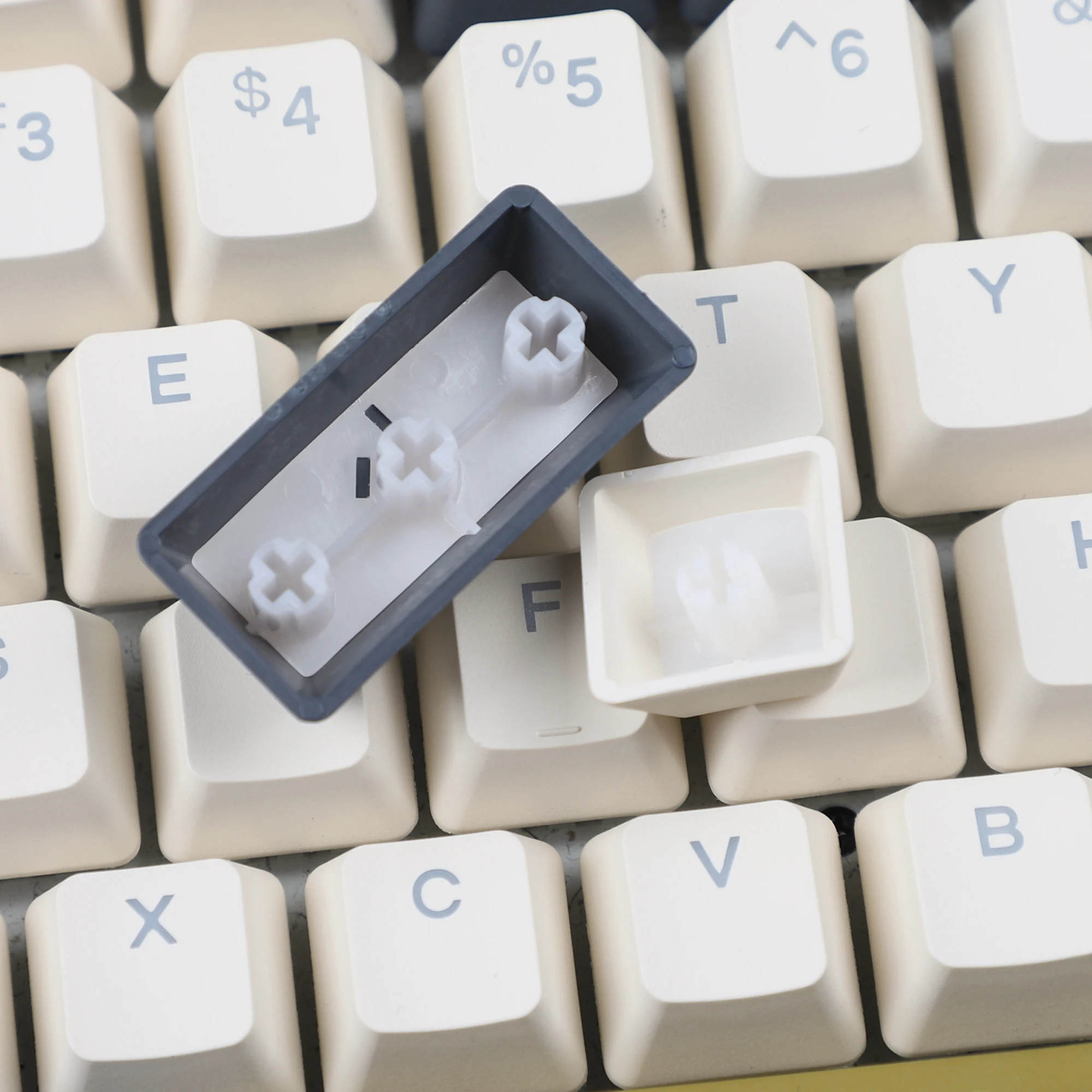 Ymdk Duplo Tiro Shimmer Backlit Keycaps Pbt Oem Perfil Keycap para mx Teclado Mecânico 104 87 84 68 108 122 - Imagem 2