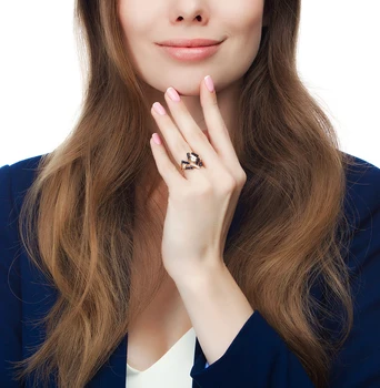 

Gold ring with sapphires, topaz and diamonds sunlight
