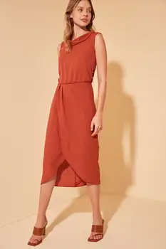 

Trendyol Collar Detail Dress TWOSS20EL0373