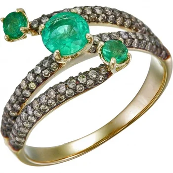 

Sargon jewelry ring with diamonds and emeralds in Yellow Gold