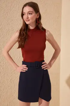 

Trendyol Arched Hem TWOAW20ET0577