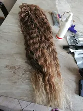 Noble rizado Ombre pelo mechones de cabello sintético Super largo rizado 1 Uds 28 -32 Rubio marrón mechones con extensiones de cabello