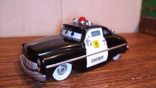 Disney-coches de Pixar Cars 3 y 2 para niños, modelo de aleación de Metal fundido a presión 1:55, con diseño de personajes de Disney Hornet, Sally Mater, Rayo McQueen, regalo para chico