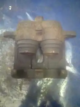 

0228 Brake caliper Front Right Nissan Terrano/terrano.ii (r20) Nissan Terrano/terrano Ii *