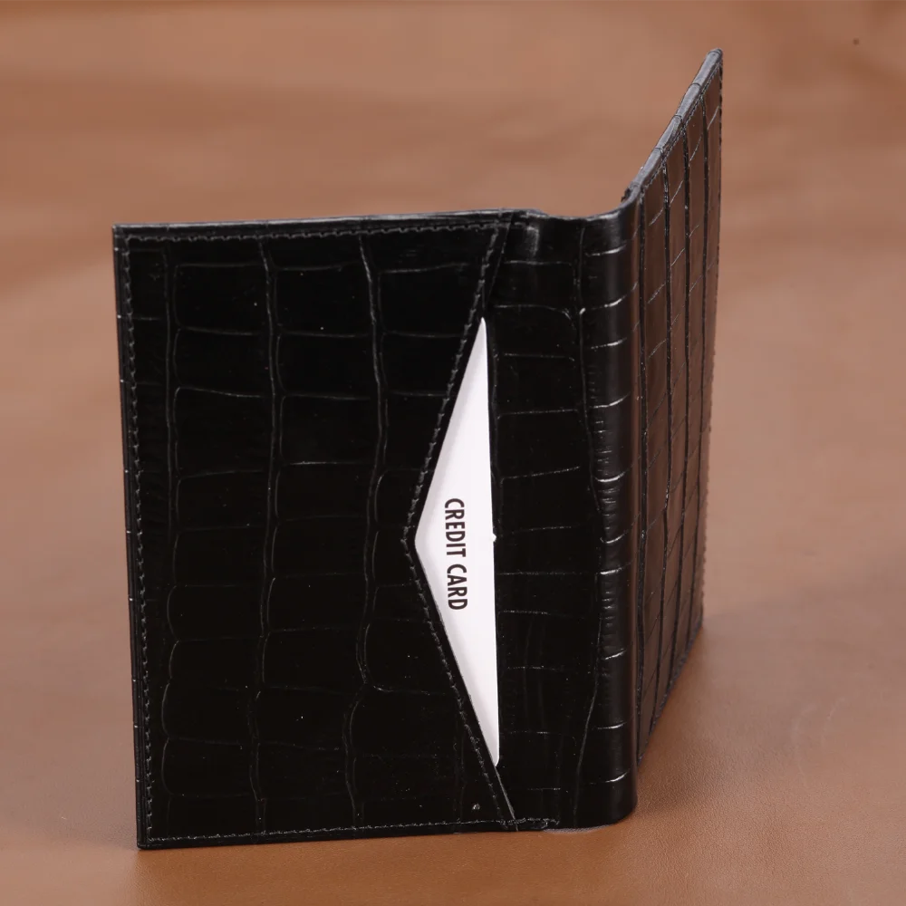 CRD-161116-Croco_BlackHR3