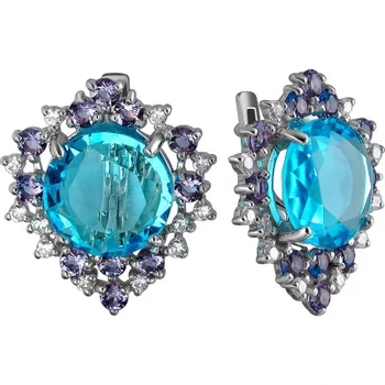 

Esthete earrings with cubic zirconia and silver quartz