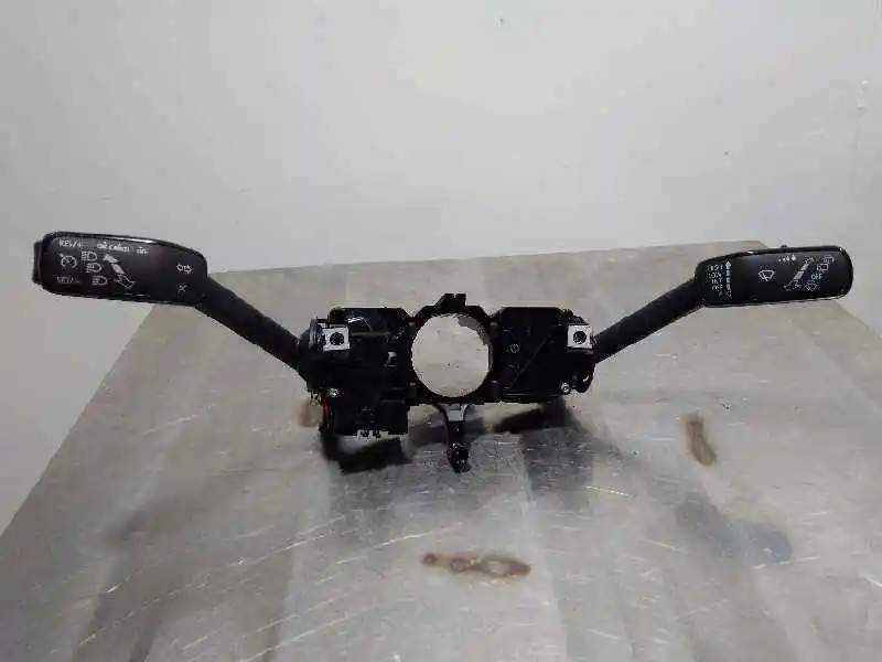 6C0953513 многофункциональное командное сиденье Ibiza St (6j8) справочная информация |