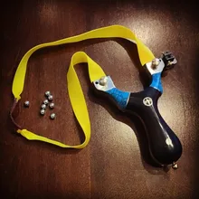 Tirachinas con mango de sándalo con banda de goma plana, juego de tiro al aire libre profesional de alta calidad