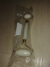 Rodillo de Jade para masaje Facial, rodillo de Jade verde y rosa, piedra Natural, herramientas para el rostro, mentón, cuello, belleza, cuidado de la piel