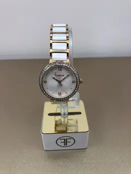

Gold Plated Stylish Flashy White Wristwatch Precious Gold Wristwatch