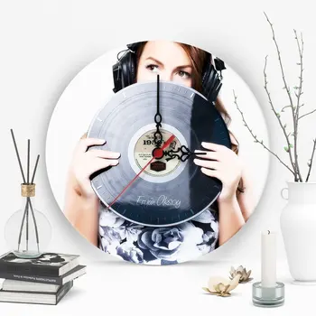 

Personalized 45degree Record Design Wooden Wall Clock (30 cm.)-3