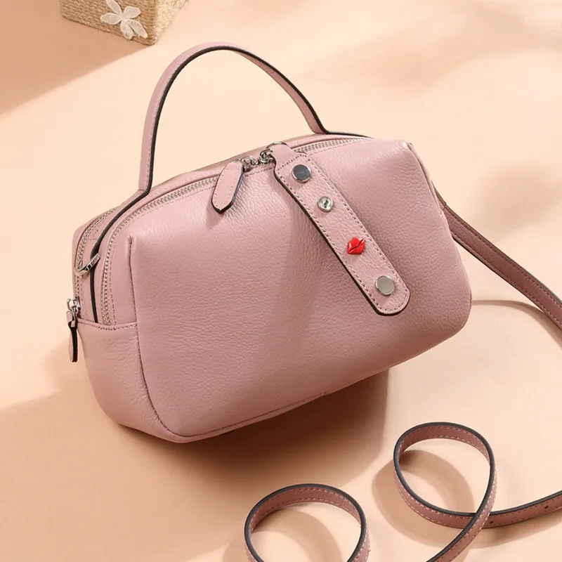 

2020 Spring New Fashion Bag s's pillow and pockets pure Color Messenger Fashion Bag