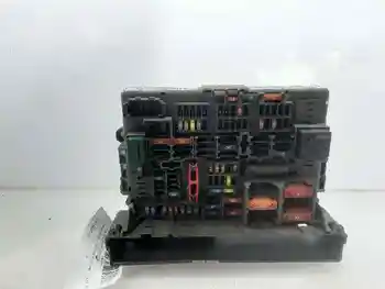 

911944702 RELES box/fuses BMW 3 Series saloon (E90)