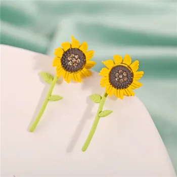 

Cute Painted Metal Sunflower Earrings Fashion Plant Cactus Flower Stud Earrings For Women Girls 2020 Jewelry