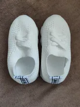 Zapatillas de deporte antideslizantes de fondo suave para bebé, zapatos planos informales, talla para niños y niñas, 2020