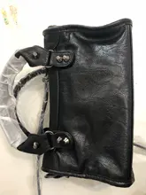 Bolso europeo de cuero PU para motocicleta para mujer, bandoleras cruzadas con remaches y borlas