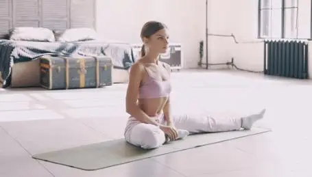 分享7种瘦全身的瑜伽锻炼方式-养生法典