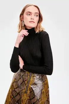 

Trendyol WOMEN-Black Turtleneck Knitwear Sweater TWOAW20NK0001