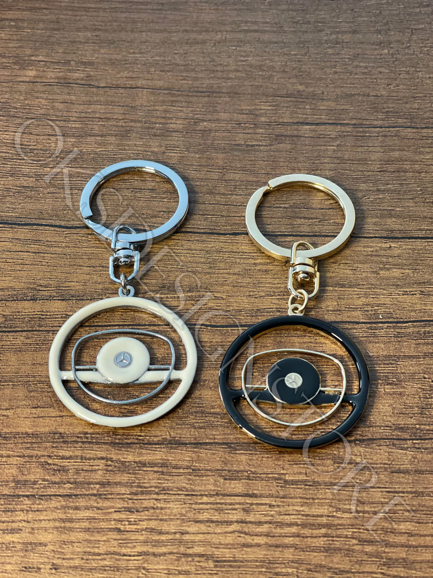 Accessory - Mercedes Benz Classic Automobilia Keychain  Model Type  W107-W108-W109-W111-W114-W115 - - Key chain (1) - Catawiki