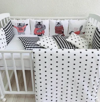 

Комплект в кроватку "Мультяшки" Комплекты в кроватку