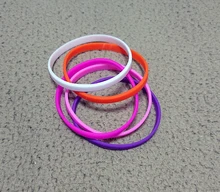 Pulsera de silicona de goma para hombre y mujer, brazalete de Fitness de Color mezclado, brillante en la oscuridad, regalo, joyería, 5 uds.