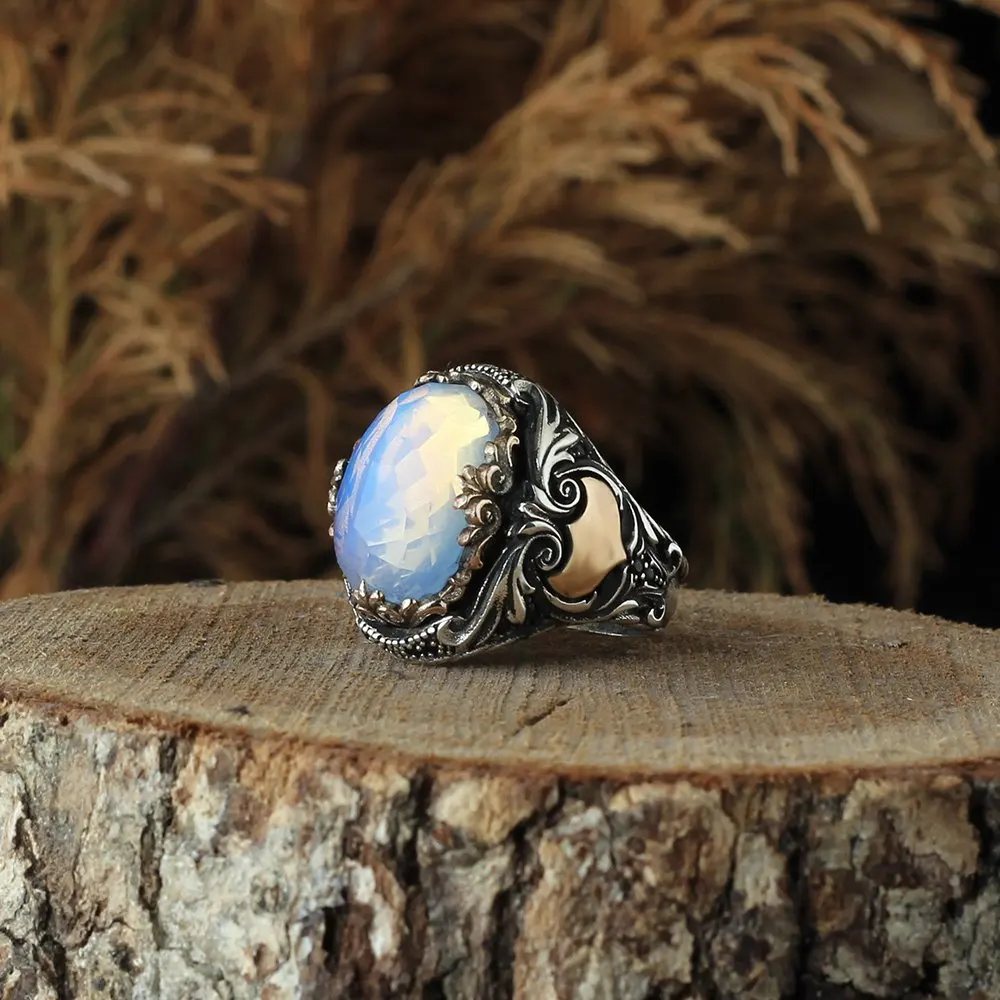 Cathy Ring ~Moonstone ~ Sterling Silver 925 ~ MR288