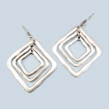 

Earrings jewelry Square (54433)