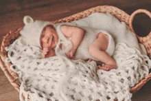 Sombrero de oso de peluche mohair hecho a mano + Pantalones cortos, accesorios de fotografía recién nacido