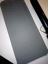 Herramienta de Peinado para rizar el pelo, plancha multifunción antideslizante, plana, de silicona, resistente al calor, estera de viaje, bolsa