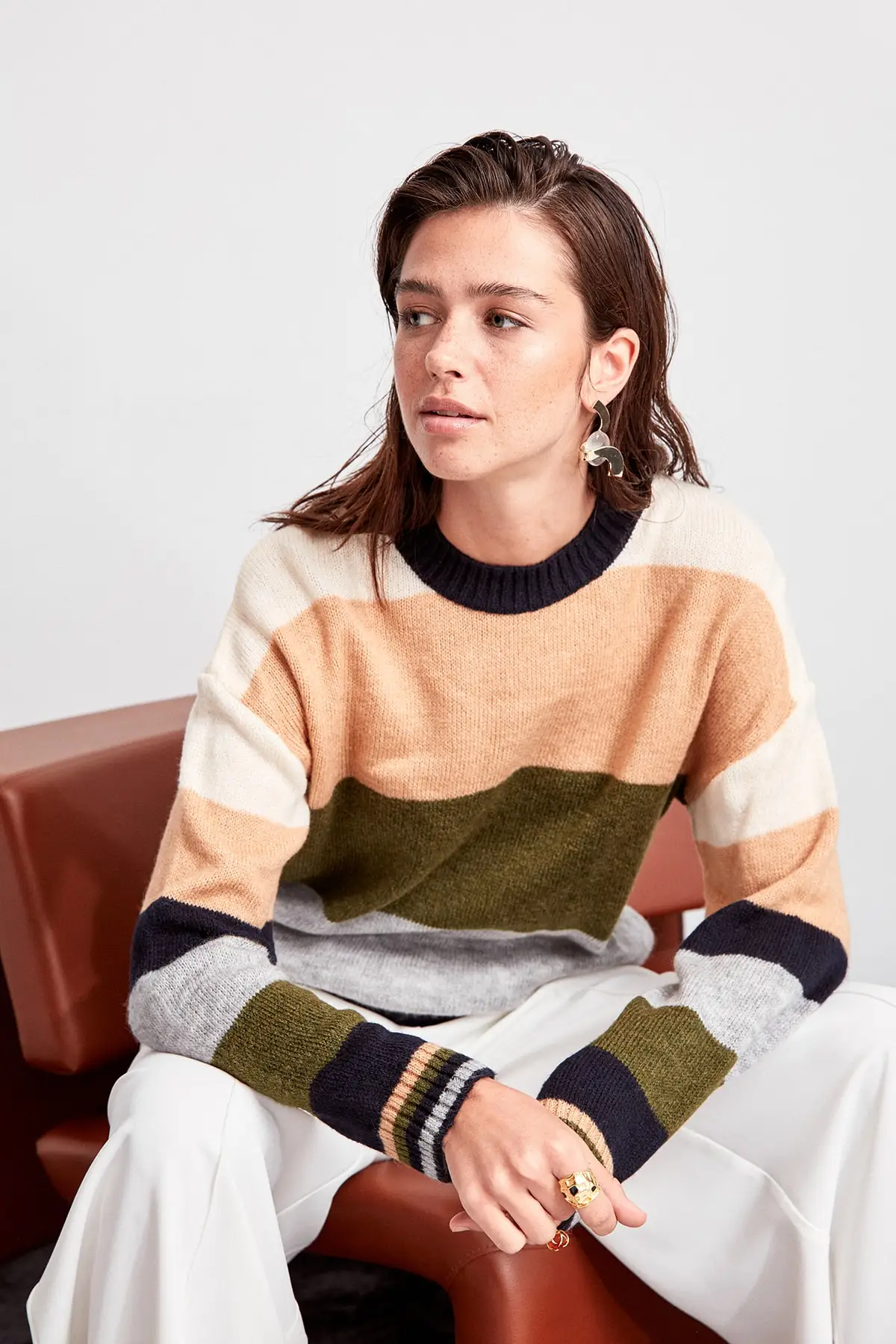 

Trendyol Navy Blue Color Block Sweater Pullover TWOAW20KZ0145