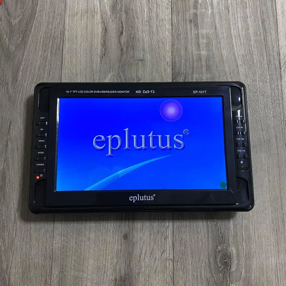 Автомобильный телевизор Eplutus EP 101T работает в формате цифрового вещания DVB T2