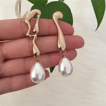 

2020 New Fashion Irregural Shape Drop Earrings Gold Color Alloy with Pearls Dangle Earrings for Trendy Women Gift