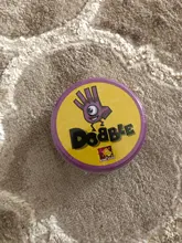 Clásico Dobble 55 lugar que Dobble lugar tarjeta juego juguete caja de hierro puerto IR de Camping Hip niños Juego regalo básicos versión en inglés